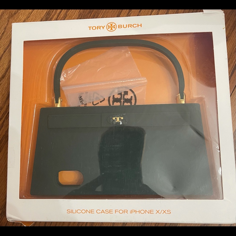 Tory Burch Phone holder